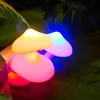 Sensor nocturno de forma de hongo Luz Led Night Light, Fantasy Mushroom World, Automatic Sensor Light Touch Night se ilumina automáticamente, coloridos colores cambiantes.