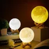 3d Moon Lamp LED Night Light Rechargeable Lempe de chevet de lit de chevet de chambre d'enfants Décoration de chambre à coucher RVB Couleur 3D Imprimé Moonlight Kid Gift 231221