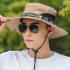 Cappelli larghi cappelli da secchio Cappelli da uomo Summer Flat Brim BRIM Crepella solare Cap bucket berretto da esterno Sports Fisherman Hip Hop Cycling Cowboy Sun Hat U28L231221