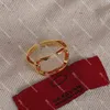 Pierdzież ślubna popularne pierścienie projektantów 18K złoty plisowany klasyczne akcesoria biżuterii Prezenty dla kobiet