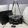 Diseñador Bolso de hombro Damas Crossbody de lujo Cabeza de vaca Sobre Bolsa Mujeres Mujeres Bolso de axila Bolsa de bolsillo de cuero suave Bolsa de teléfono celular