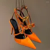 Sandalen Orange Satin Metallschnalle Schleife Spitze Marke Damenmode Sexy Einfarbig Europäische und amerikanische High Heels