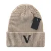 Beanie/Schädelkappen Designer 2023 Herbst/Winter Neue Mode Strickmütze Outdoor Casual Kuh Hut Warm Kalt Hut RWUF