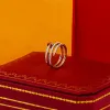 Love Band Nail Rings Designer Titanium Steel Rose Gold Silver Diamond Ring Enkel bröllopsengagemangsmycken