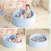 Super Large Ball Pit, Soft Kids Ball Pool inomhus utomhus, mjukt skum fällbart krypande staket barn lekplats gratis luftfartyg