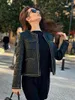 Kvinnors jackor läderjacka kvinnlig kappkedja kant utsmyckning pläd öppen söm elegant korta kvinnor ytterkläder vinter 2023