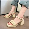 Kleiderschuhe Frauen elegante Keile Sandalen Sommerpumpen Plattform Sandalen Römische Kristall Peep Zehen Sandali Donna Eleganti