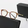 Designer Ch Cross Glasses Frame Chromes Occhiali da sole di marca Nuovi per uomo Donna Tiktok Matched Heart Luxury Montature per occhiali di alta qualità Spedizione gratuita 2024 Kvme