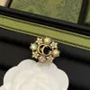 Armband Ohrringe Halskette 2023 Neue Mode Kristall Schmuck Set Damen Halsreifen Brief Brosche Ring Designer für Hochzeit Partiesweiwwei