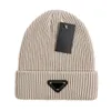 Designer clássico Autumn Winter Feanie Hats Hot Style Men and Women Mashion Universal Cap Cap