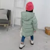 Casaco de inverno com capuz de inverno quente parágrafo longo algodão espessado 2-10 anos menino menina menina coreana jaqueta moda moda childrens roupas