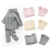 Autumn Winter Baby Girls Meninas de cor sólida Cloths Roupess Suit Ins Infant Sweater Pijama Conjunto 231221
