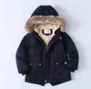 Mentaire en laine de garçon avec grand col de fourrure Vestes en toison d'hiver pour enfants trenchs trenchs enfants chauds bébé garçon extérieur brise-vent 231221