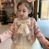 Conjuntos de niñas Conjuntos de otoño primavera chaqueta para niños vestidos de malla de cumpleaños coreano
