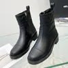 Klasyczne podwójne litery Spring Autumn Designer Boots French Marka Moda okrągła głowa anty slip martin buty luksusowy oryginalny skórzany zamek błyskawiczny z płaskim dnem buty