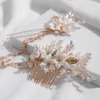 Hårklipp delikat keramiska blommor Kamer Bomb Brud Pin Piece Gold Color Leaf Wedding Jewelry