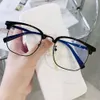 CH Cross Occhiali da sole Frame Designer Chromes Womens Nuovi occhiali per sopracciglia telaio alla moda Myopia Anti Blu Lenti pianeggia