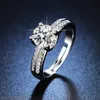 卸売シミュレーションモイサナイトリング女性1カラット6クローの結婚指輪