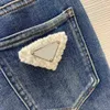 дизайнерские женские джинсы, брендовая одежда, женская мода, узкие эластичные брюки с высокой талией, украшенные треугольным знаком, новинка 21 декабря