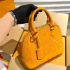 Omuz çantaları lüks tote çanta tasarımcısı çanta mektup küçük kabuk çantası kadın moda deri çanta klasik stil çoklu renklerde basit m7890