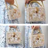 Box Designer Evening Bag Diamond Flower Clutch Bag Hollow Relief Acrylic Luxury Handbag Banket Party Party Women's Shoulder 231220