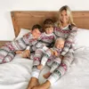 Boże Narodzenie Dopasowanie strojów Zimowa matka ojciec Dzieci Pajamy Zestaw Baby Romper Casual Soft Upwear Xmas Look PJS 231220