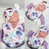 Couvertures 3pcs Boy Girl Soft Accessoires Baby Swaddle Couverture Set Cadeau Po Prop Home Born Floral Print Fashion avec chapeau bandeau