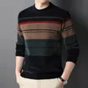 2023 suéter de lana para hombres de manga larga otoño e invierno ropa cálida multicolor impreso coreano masculino suelto tops 231220