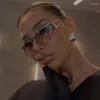 Occhiali da sole Trend di qualità del marchio Luxury in stile Y2K Donne alla moda grandi occhiali da donna eleganti Accessori estivi punk hip hop punk uv400
