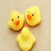 Barato todo bebê banho água brinquedo brinquedos soa patos de borracha amarelo crianças banhar crianças nadando praia presentes2437