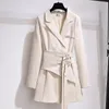 女性ブレザー2023秋の衣類ベルトコート長袖ジャケットオル固体ファム231221の不規則なスーツドレス