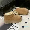 Designer Classic Ultra Mini Boots Plateforme de botte de neige Femmes hommes Men de fur Slipper Slide Tasman
