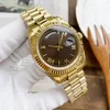 Commercio all'ingrosso di marchi famosi per orologi da uomo Quadrante automatico di lusso di alta qualità con datario Orologio meccanico di fascia alta di design romano di moda digitale da donna di lusso