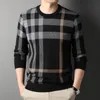 High End Luxury Men s Knitted Pullover 2023Autumn Winter O Neck Stripe Long Sleeved British Business Casual Warm Sweater Top 231220