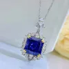 Hängsmycken 2023 S925 Sterling Silver Necklace Pendant For Women Tanzanite Blue Diamond 13 13mm Crushed Cuted