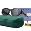 Nuevas gafas de sol de moda para hombre, gafas de diseño vintage, montura cuadrada de estilo moderno, lentes UV 400 con estuche 8002