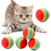 Gökkuşağı Eva Pet Toys Ball İnteraktif Çıngırak Çırpma Eva Ball Eğitim Topları Evcil Oyuncak Oyuncaklar Kedi Köpek Oyun Çiğneme Malzemeleri