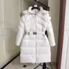 Monclair Women Designer Kurtka Winter Jackets Coats Obroźnia ciepła moda parki z paskiem damą bawełniana odzież wierzchnia duża kieszonkowa jakość kieszonkowa