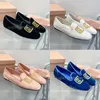 Women Moafer Designer Dress Dress Scarpe Classic Sueme Bowknot Flat 100% Autentico Cowhide Lady Scarpe casual Muli Scarpe da passeggiata di scarpe da ballo in pelle taglia 35-40