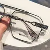 CH Cross Solglasögon Frames Designer Luxury Mens Chromes Womens Ny glasögonram Pure Titanium Glasögon Hög Double Beam Myopia Fashion Heart 2024 Kvalitet 33N7