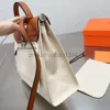 مصمم حقيبة Herbagity 5A حقائب الجودة حقيبة مصممة لأجهزة iPad Canvas Witleather Totes كبيرة السعة الشهيرة حقيبة اليد الشهيرة حقيبة حقائب حضرية أبيض العمال