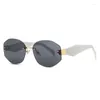 サングラス不規則なsqaure rimless men women sun glasses brand eyeglassesファッション豪華なアイウェアgafas de sol uv400