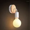 Настенный светильник в скандинавском стиле, постмодерн, из цельного дерева, маленькое простое железное зеркало, передняя часть, ванная комната, коридор, спальня, прикроватные светильники