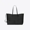 1 1 Madre in Go Shop Tote Designer Borsa per donna uomo Mommy Luxurys Clutch Crotchbody Weekend Stume