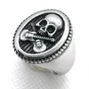 5pcs Taille 7-14 Golden Silver Skull Guitar Ring 316L en acier inoxydable homme Biker Rock Music Skull Ring198J