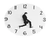 Zegary ścienne Brytyjska komedia inspirowana Ministerstwo Silly Walk Clock Come Comedian Home Decor Nowator Watch Funny Walking Silent Mute2458637