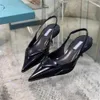 Дизайнер элегантные насосы Slingback Triangle логотип роскошные женские одежды для обуви сексуально марлеополошное страх Decorative Calico Гладкие низкие каблуки сандалии вечеринки