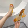 Tofflor kvinnor skor pvc transparent konstiga klackar kvinnliga mulor glider sommar gelé sandaler fyrkantiga tå kristallklara pumpar