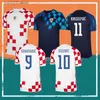 Fans Tops Tees 2022 Coupe du monde Croatie Jersey de football 2223 Accueil 10 Modric 7 BREKALO 4 PERISIC Chemise à l'extérieur 11 BROZOVIC 9 KRAMARIC 18 REBIC 17MANDZUKIC équipe nationale de football