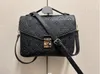 Kvinnor Luxurys designers väskor handväska kvinnor handväskor lady messenger mode axel väska lyx crossbody tote plånbok